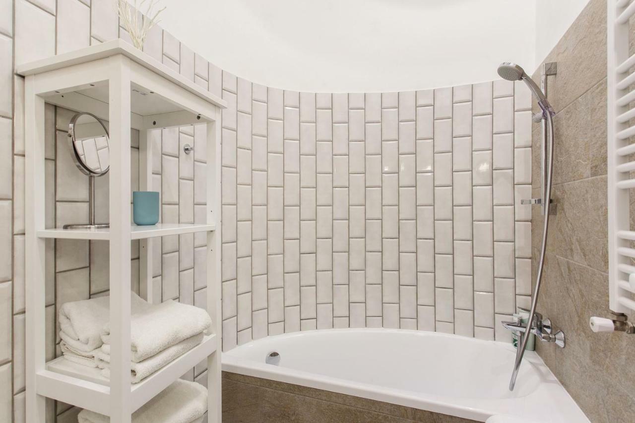 #Stayhere 3Bdr Modern & Stylish Apartment - Heart Of Old Town By Houseys VNO Extérieur photo