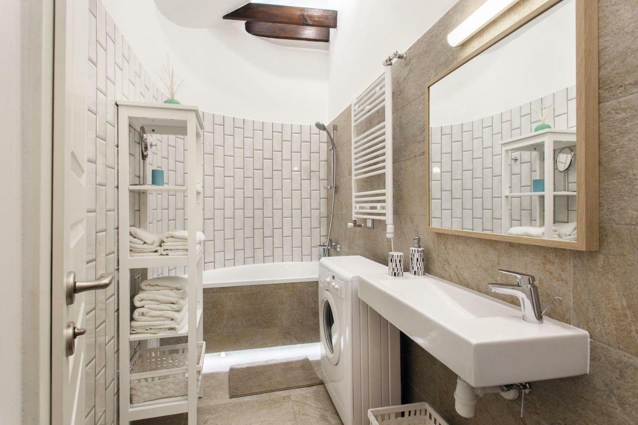#Stayhere 3Bdr Modern & Stylish Apartment - Heart Of Old Town By Houseys VNO Extérieur photo